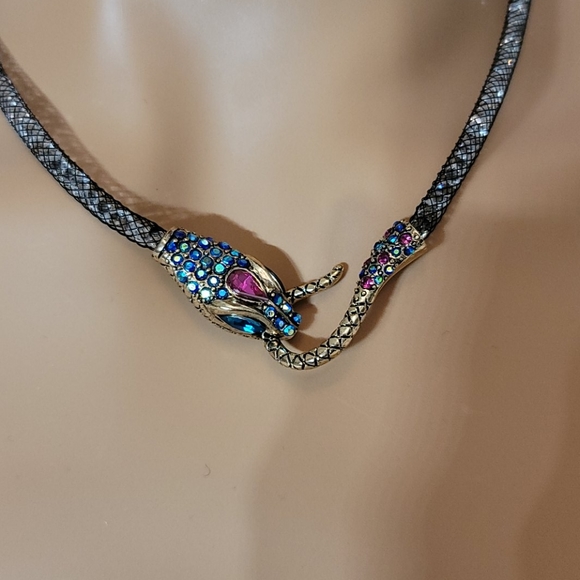 Betsey Johnson  Snake Mesh Collar - Picture 4 of 10